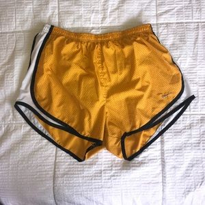 Nike Women’s Tempo Shorts